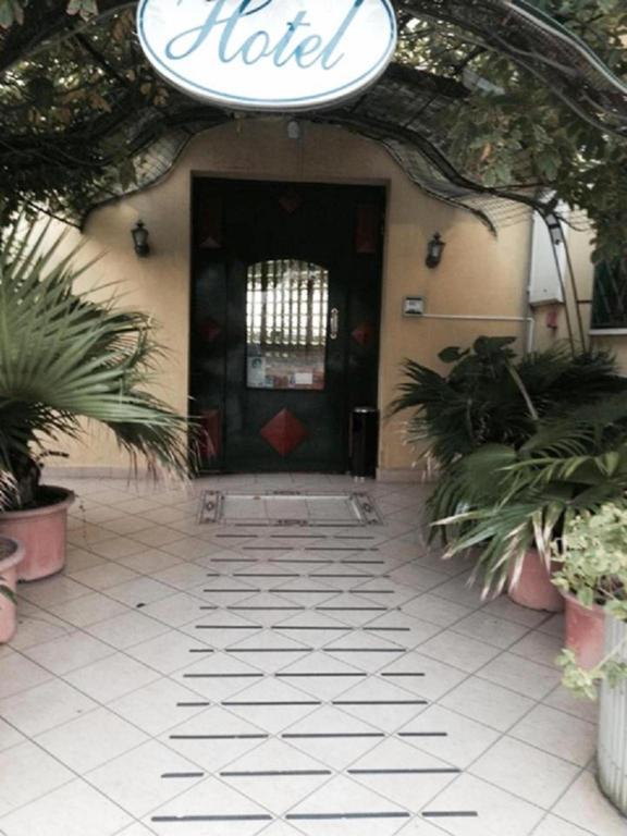 Albergo Delle Rose Pouzzoles Extérieur photo